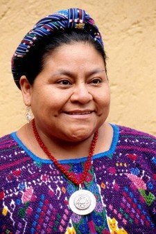 Photo of Rigoberta Menchú Tum.