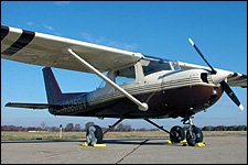 Photo of WMU Cessna CE-150.