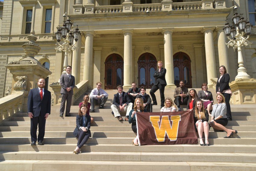 WMU Capitol interns on the steps in front of the Michigan State Capitol building.